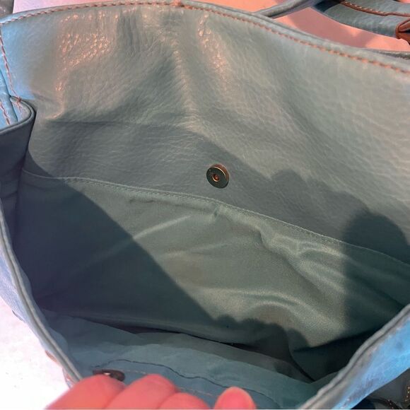 Relic Turquoise Shoulder Bag - Picture 6 of 7
